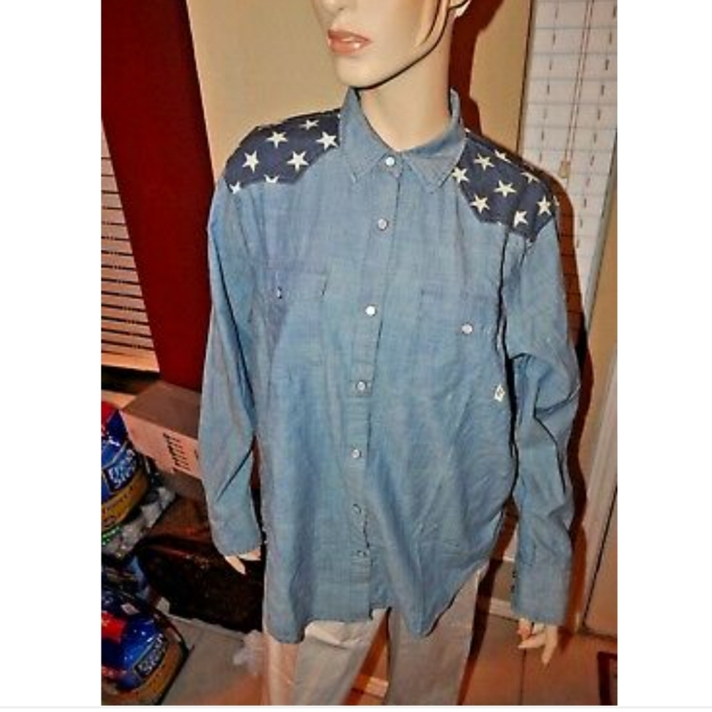 Women's Commander Life Snap Down Blue Denim Star Western Jean Shirt